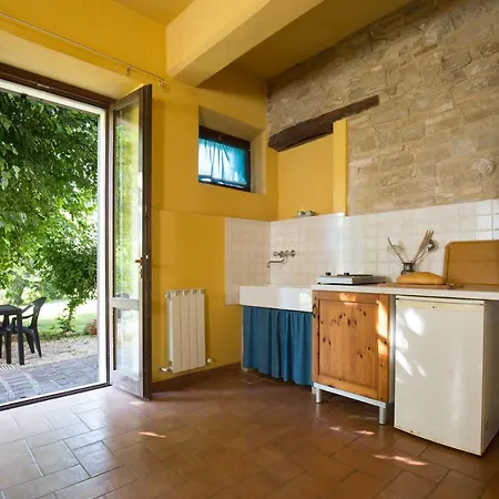 L'esinante בית חווה